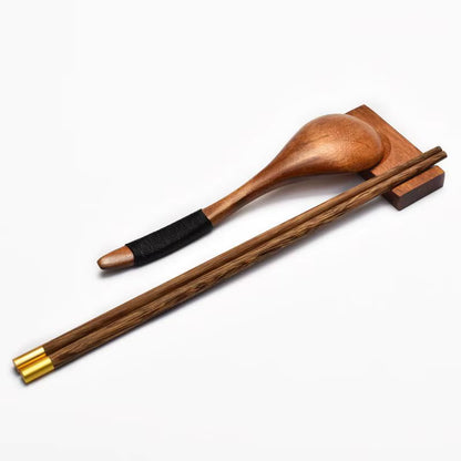 Creative Wooden Chopsticks Holder (1 pcs)