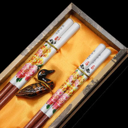 Chinese Characteristic Wooden Chopsticks Wedding Gift Set (2 Pairs)