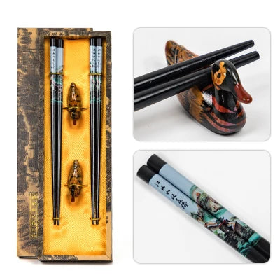 Chinese Characteristic Wooden Chopsticks Wedding Gift Set (2 Pairs)