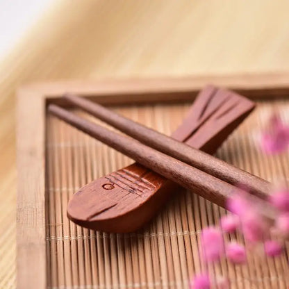 Creative Wooden Chopsticks Holder (1 pcs)
