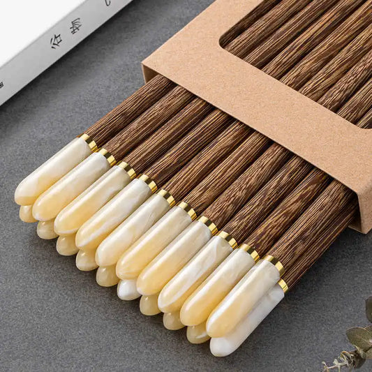Exquisite Durable Wood Chopstick Set (1/5 Pairs)