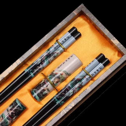 Chinese Dragon and Phoenix Design Chopsticks Set (2 Pairs)