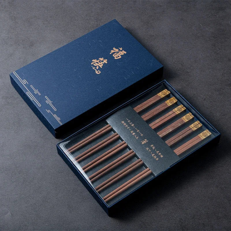 Premium Natural Wooden Chinese Chopsticks Gift Box (2/6 Pairs)