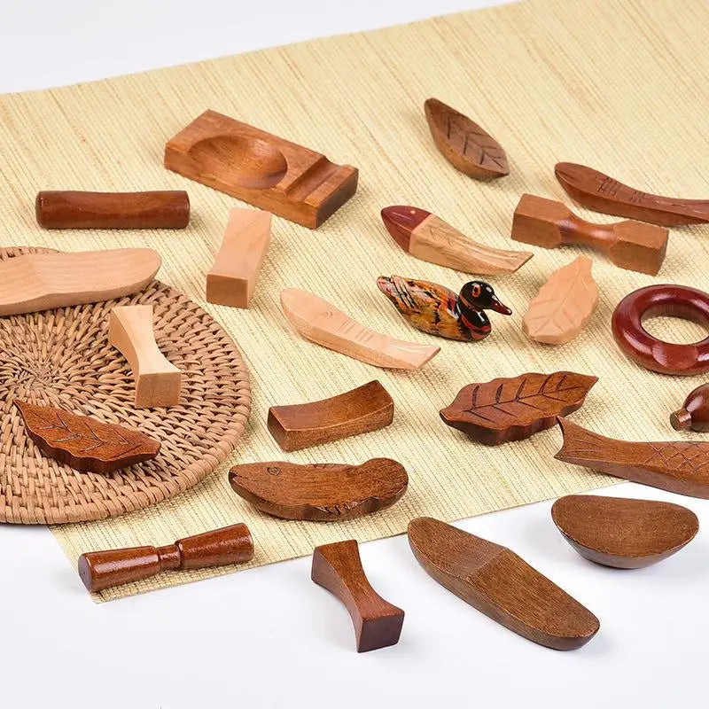 Creative Wooden Chopstick Rest (1 PSC)