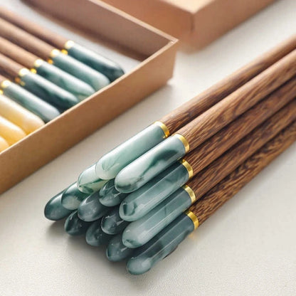 Exquisite Durable Wood Chopstick Set (1/5 Pairs)