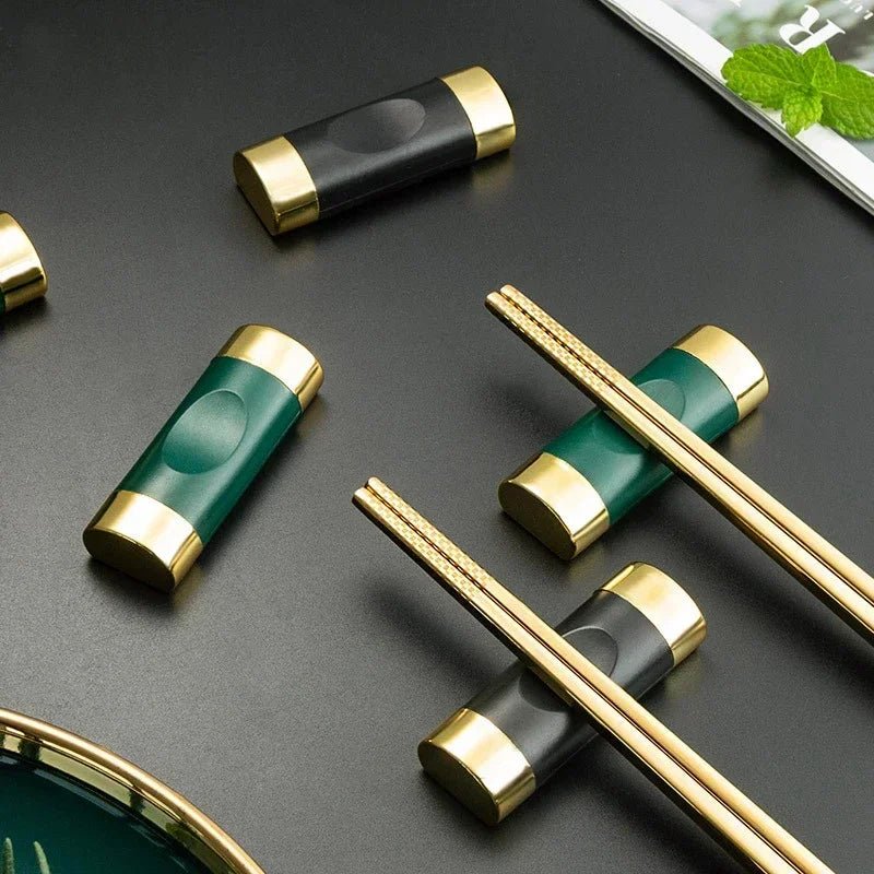 Alloy Chinese Chopsticks Holder (1 PCS) - Aptiaide14:193black gold