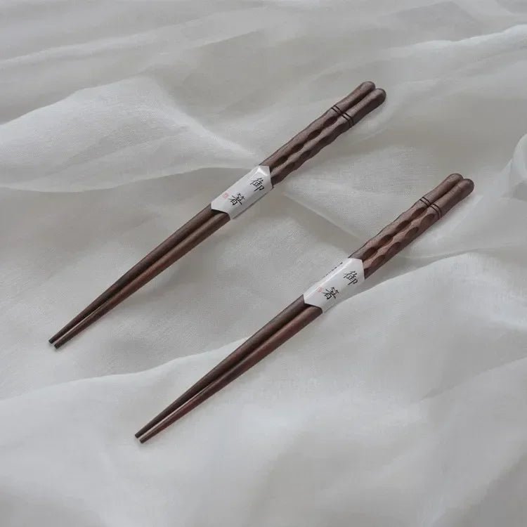 Chinese black walnut tortoise shell tangent wooden chopsticks (2 Pairs) - Aptiaide14:19323cm