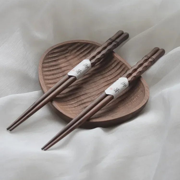 Chinese black walnut tortoise shell tangent wooden chopsticks (2 Pairs) - Aptiaide14:19323cm