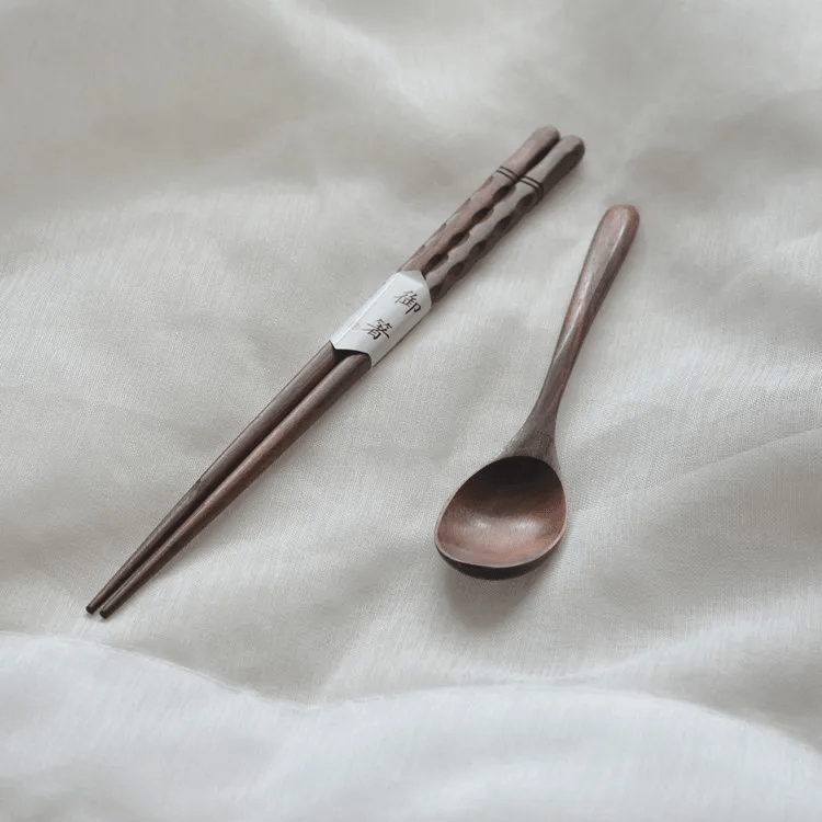 Chinese black walnut tortoise shell tangent wooden chopsticks (2 Pairs) - Aptiaide14:19323cm