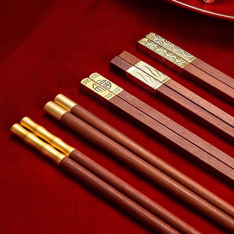 High Quality Red Wooden Chopsticks Set (5/6/8/10 Pairs) - Aptiaide14:1935 Pair