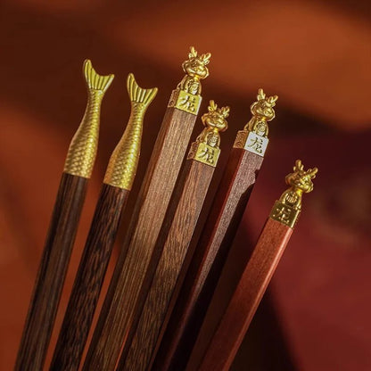 Luxury Dragon Carved Wooden Chopsticks Gift Box (6/10 Pairs) - Aptiaide14:350850Deer-10Pairs