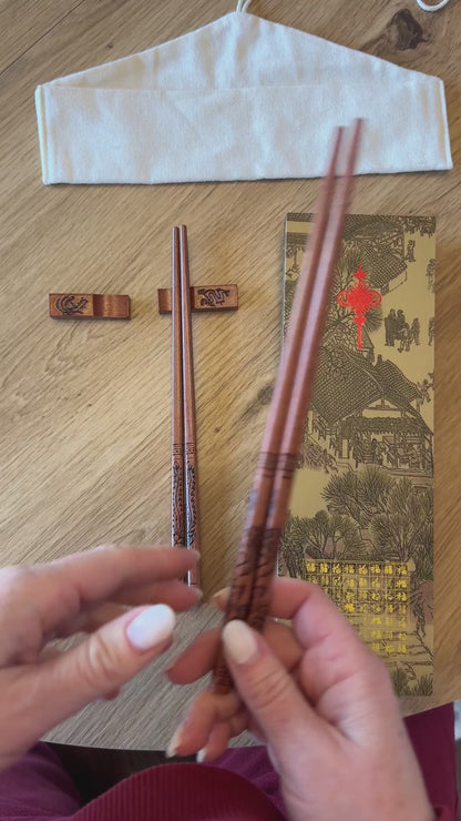 Chinese Dragon and Phoenix Design Chopsticks Set (2 Pairs)